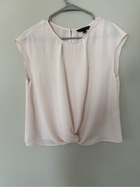 Banana Republic Soft Blush Twist-Hem Cap Sleeve Blouse